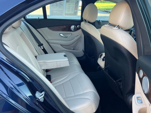 2015 Mercedes-Benz C-Class 4dr Sedan C 300 4MATIC - 23037712 - 18