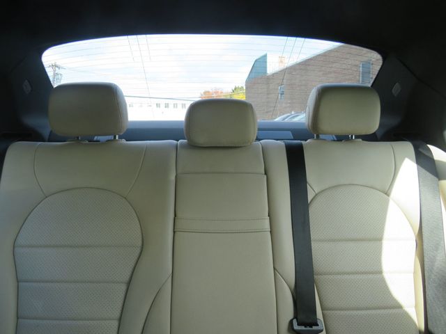 2015 Mercedes-Benz C-Class 4dr Sedan C 300 4MATIC (Clear Title) - 23094600 - 10