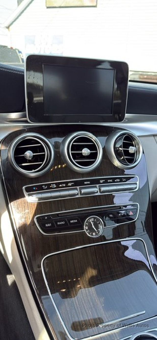 2015 Mercedes-Benz C-Class 4dr Sedan C 300 Luxury 4MATIC - 23023392 - 14