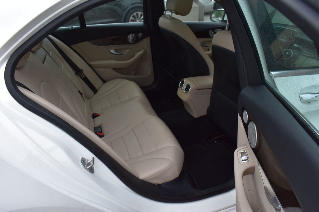 2015 Mercedes-Benz C-Class 4dr Sedan C 300 RWD - 22858165 - 21