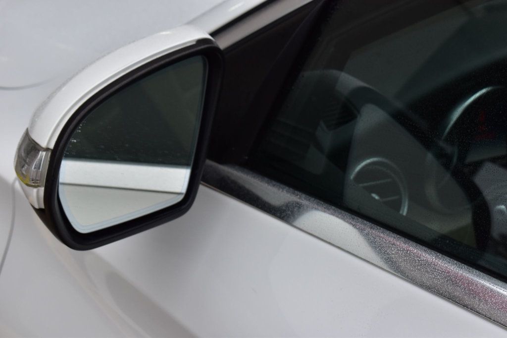 2015 Mercedes-Benz C-Class 4dr Sedan C 300 RWD - 22858165 - 26