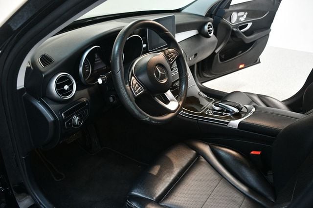 2015 Mercedes-Benz C-Class 4dr Sedan C 300 RWD - 23002192 - 25