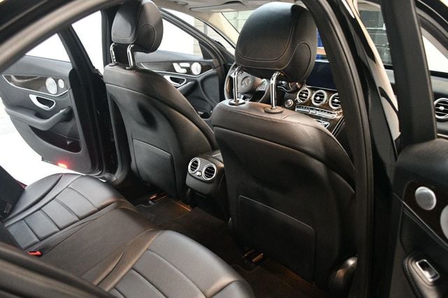 2015 Mercedes-Benz C-Class 4dr Sedan C 300 RWD - 23002192 - 37