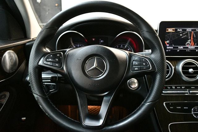 2015 Mercedes-Benz C-Class 4dr Sedan C 300 RWD - 23002192 - 40