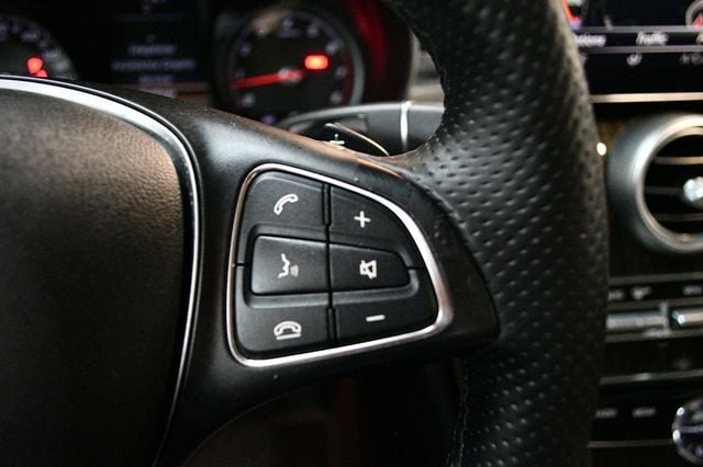 2015 Mercedes-Benz C-Class 4dr Sedan C 300 RWD - 23002192 - 42