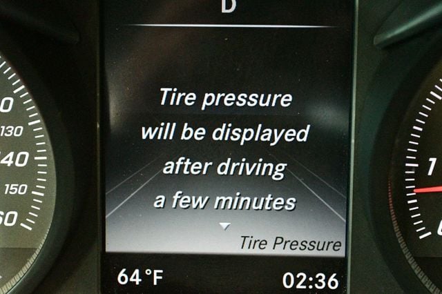 2015 Mercedes-Benz C-Class 4dr Sedan C 300 RWD - 23002192 - 50