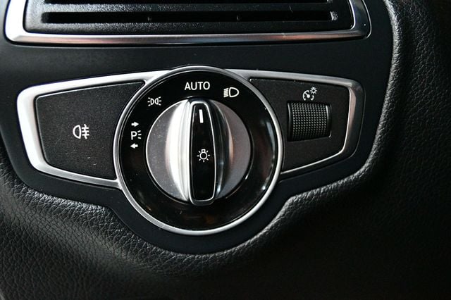 2015 Mercedes-Benz C-Class 4dr Sedan C 300 RWD - 23002192 - 75