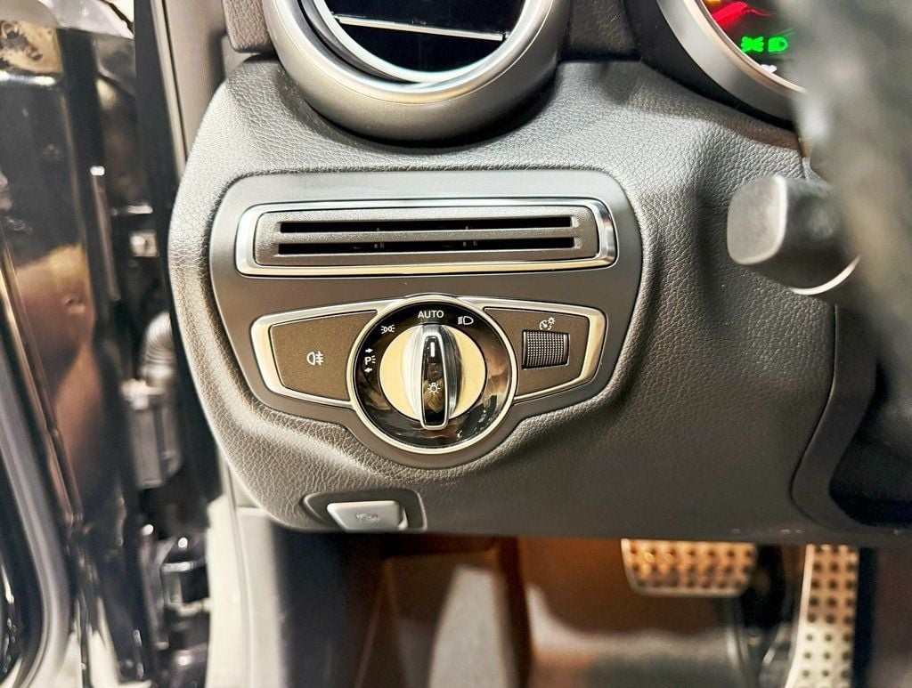 2015 Mercedes-Benz C-Class 4dr Sedan C 400 4MATIC - 22927784 - 12