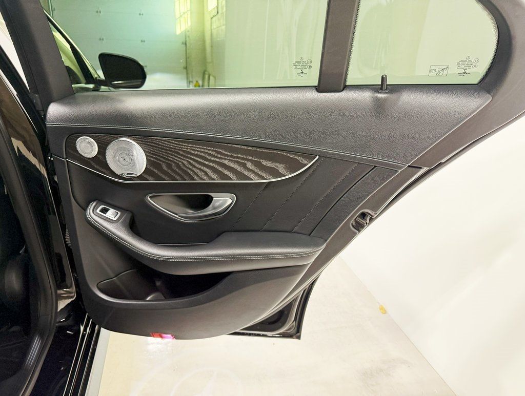 2015 Mercedes-Benz C-Class 4dr Sedan C 400 4MATIC - 22927784 - 38