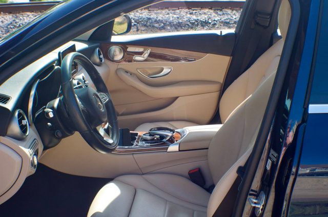 2015 Mercedes-Benz C-Class 4MATIC/Premium Pkg/Keyless Go/Burmester Premium Audio/NAV - 23000710 - 17