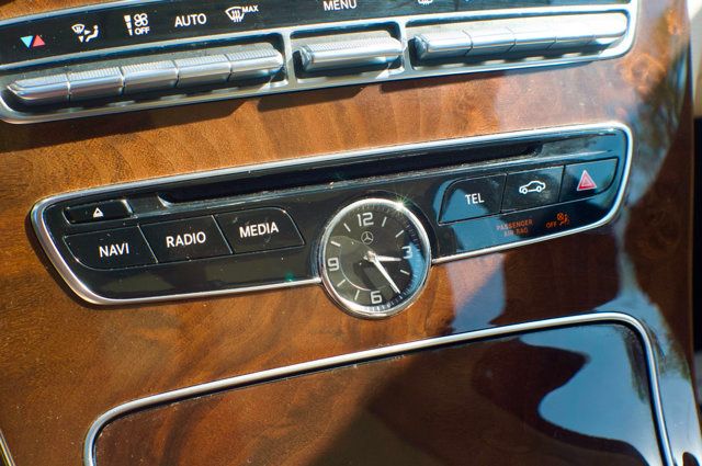 2015 Mercedes-Benz C-Class 4MATIC/Premium Pkg/Keyless Go/Burmester Premium Audio/NAV - 23000710 - 30