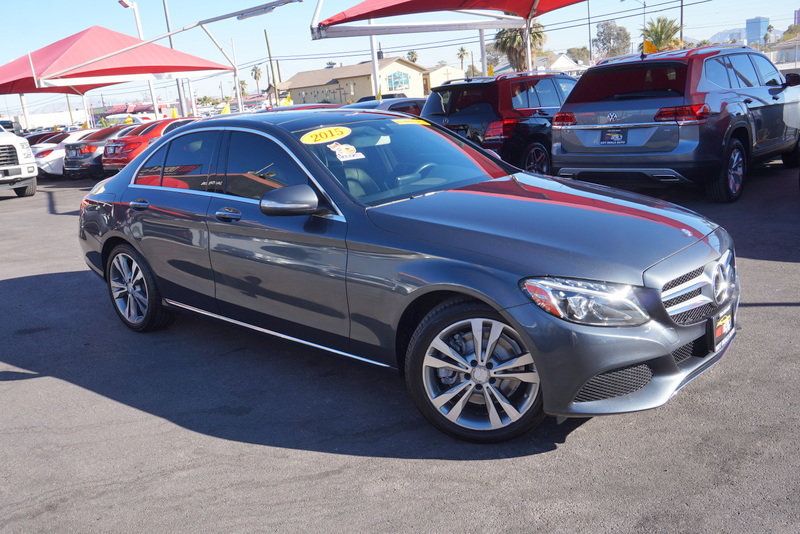 2015 Mercedes Benz C photo 2