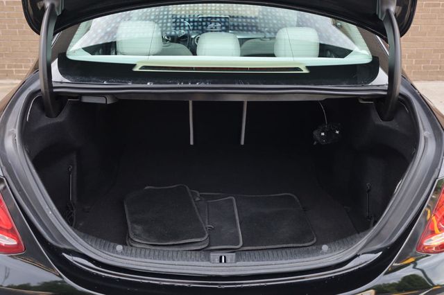 2015 Mercedes-Benz C-Class C300 - 23033018 - 10