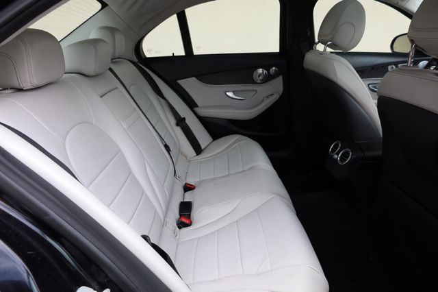 2015 Mercedes-Benz C-Class C300 - 23033018 - 22