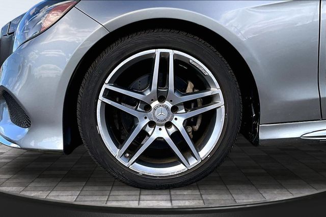 2015 Mercedes-Benz E-Class 4dr Sedan E 350 Sport 4MATIC - 23041147 - 39