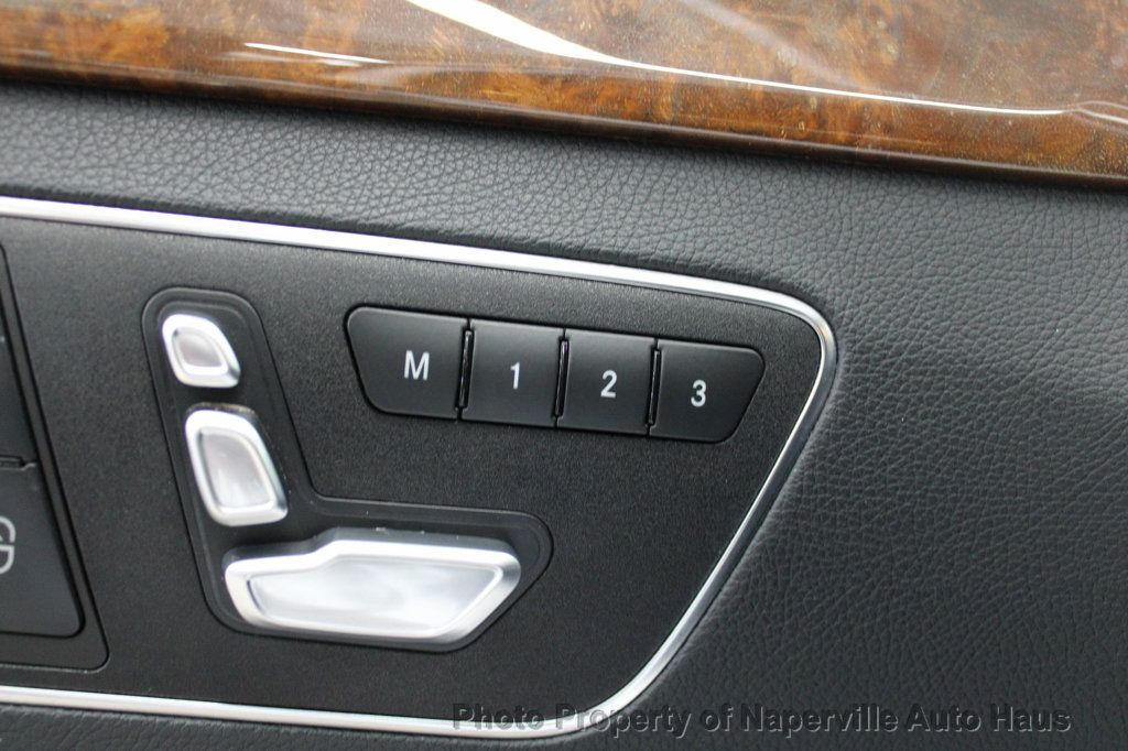 2015 Mercedes Benz E Sedan 400 4MATIC photo 11