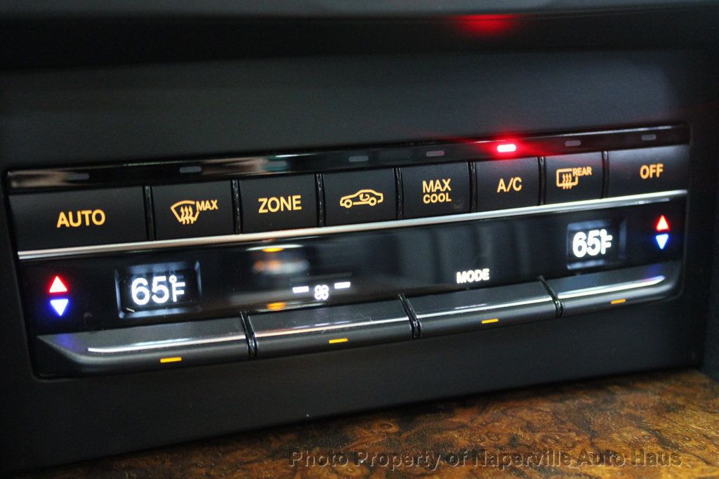 2015 Mercedes Benz E Sedan 400 4MATIC photo 26
