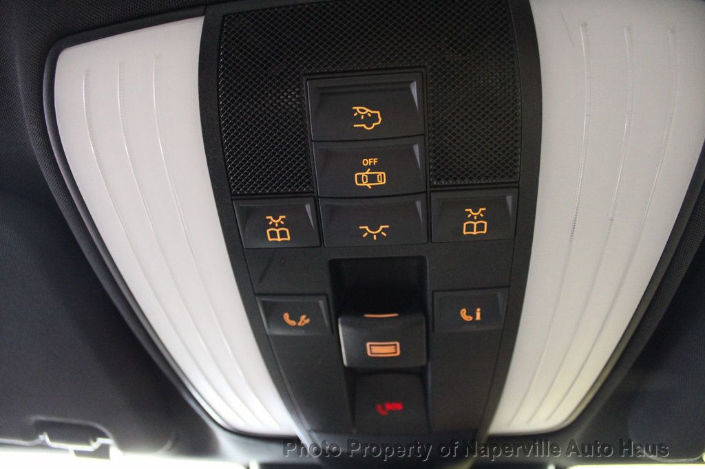2015 Mercedes Benz E Sedan 400 4MATIC photo 27