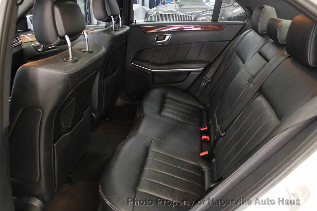 2015 Mercedes Benz E Sedan 400 4MATIC photo 29