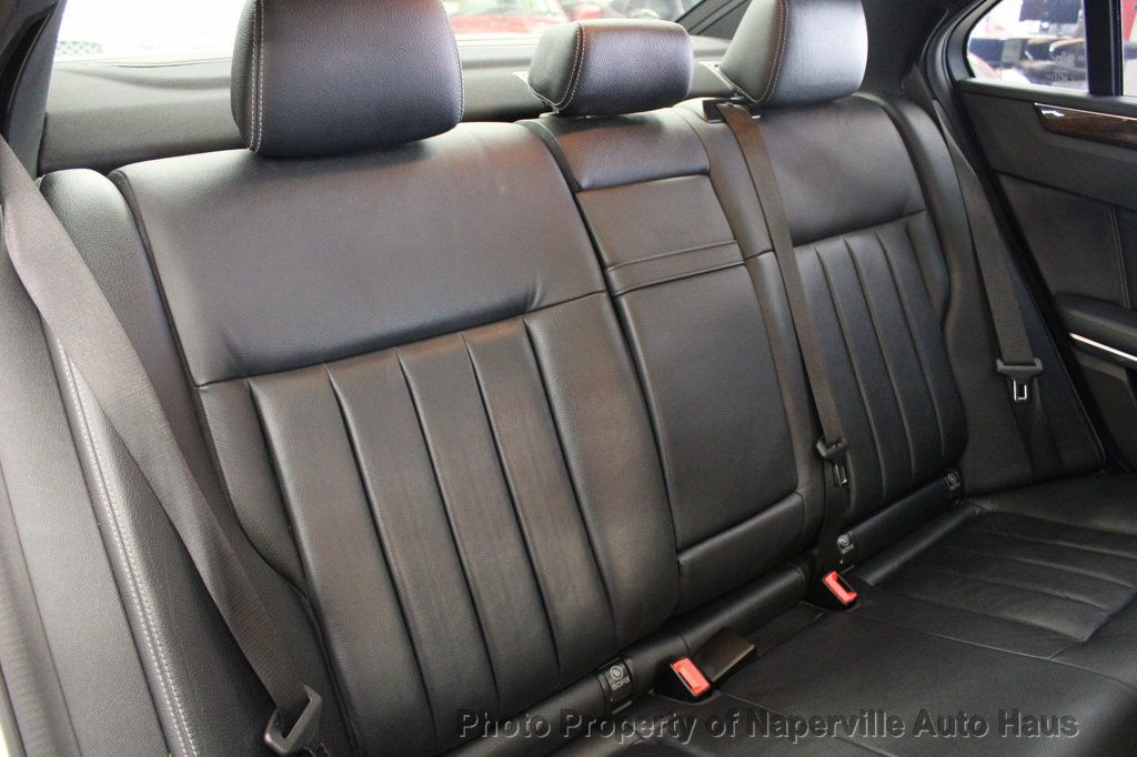 2015 Mercedes Benz E Sedan 400 4MATIC photo 35