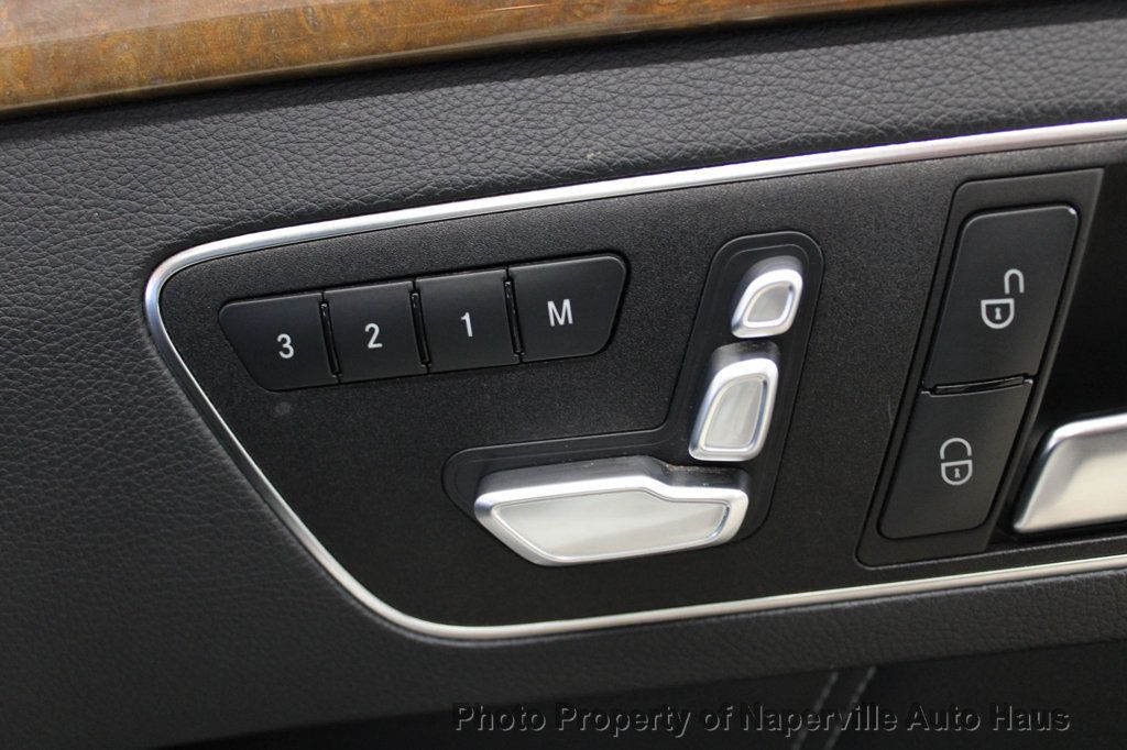 2015 Mercedes Benz E Sedan 400 4MATIC photo 37