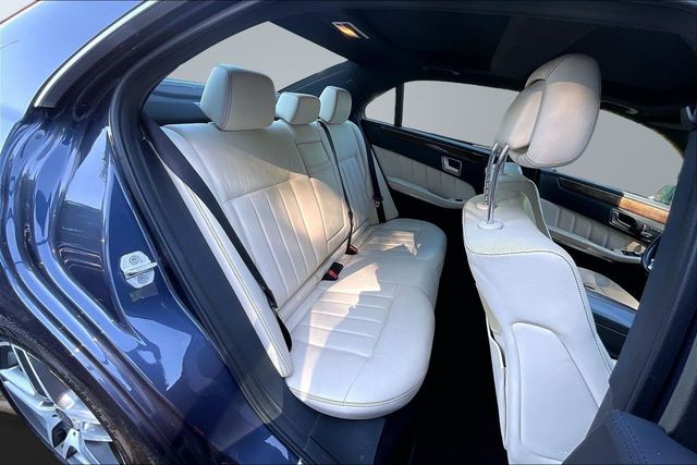 2015 Mercedes-Benz E-Class 4dr Sedan E 400 4MATIC - 23049262 - 12