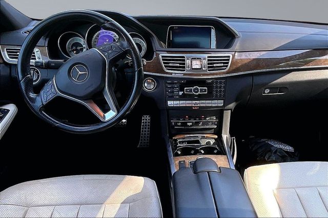 2015 Mercedes-Benz E-Class 4dr Sedan E 400 4MATIC - 23049262 - 15