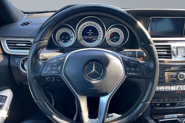 2015 Mercedes-Benz E-Class 4dr Sedan E 400 4MATIC - 23049262 - 16