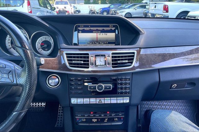 2015 Mercedes-Benz E-Class 4dr Sedan E 400 4MATIC - 23049262 - 25