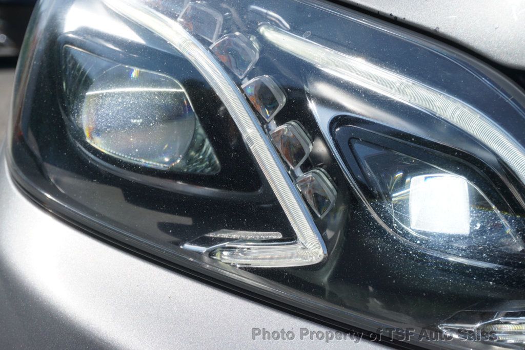 2015 Mercedes Benz E Sedan 400 4MATIC photo 4