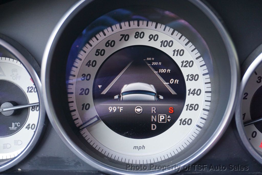 2015 Mercedes Benz E Sedan 400 4MATIC photo 24