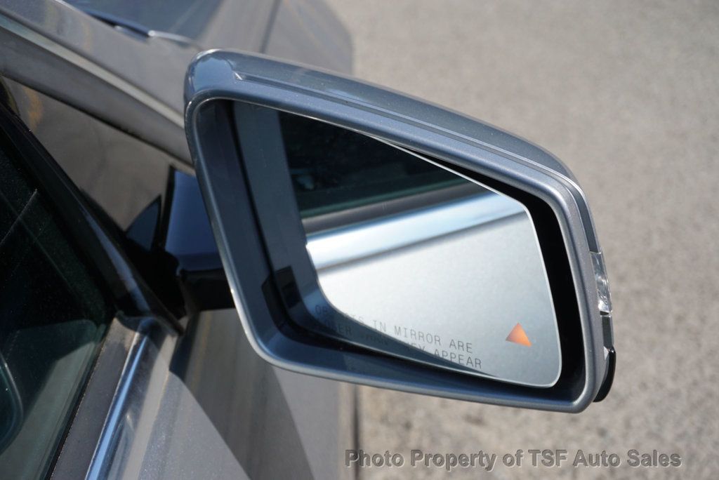 2015 Mercedes Benz E Sedan 400 4MATIC photo 25