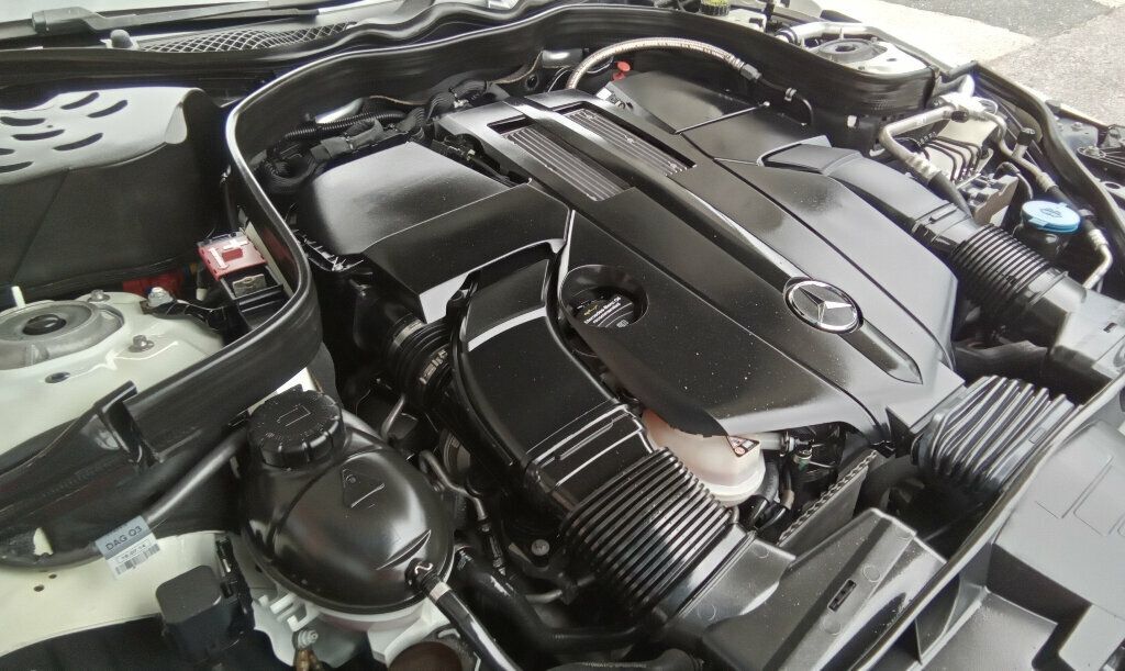 2015 Mercedes Benz E 400 photo 27