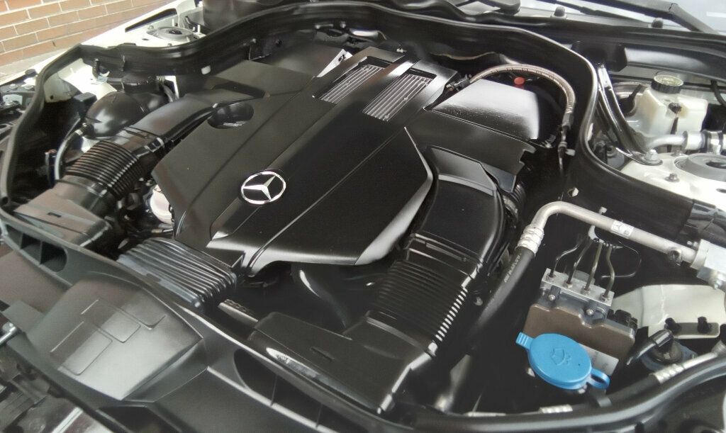 2015 Mercedes Benz E 400 photo 28