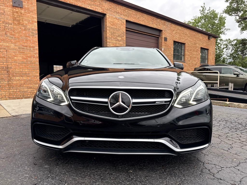 2015 Mercedes-Benz E-Class 4dr Sedan E 63 AMG S-Model 4MATIC - 23061586 - 8