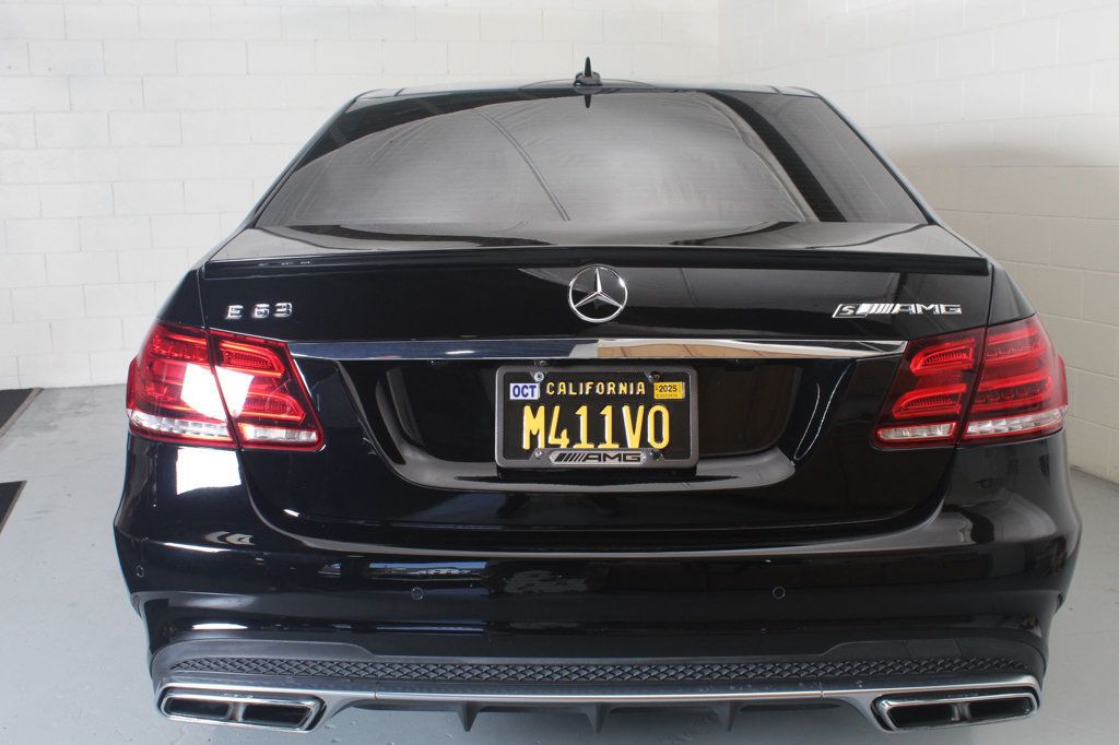 2015 Mercedes Benz E 63 AMG 4MATIC photo 15