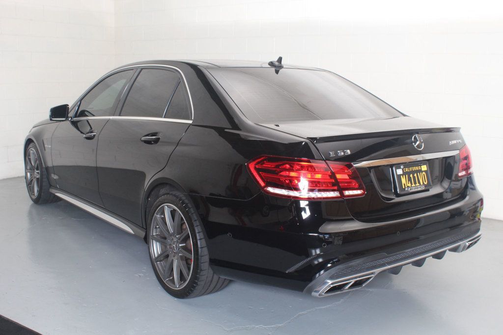 2015 Mercedes Benz E 63 AMG 4MATIC photo 2