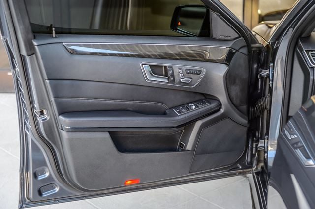 2015 Mercedes-Benz E-Class E350 SPORT - NAV - BACKUP CAM - VERY CLEAN - MUST SEE - 22959438 - 45