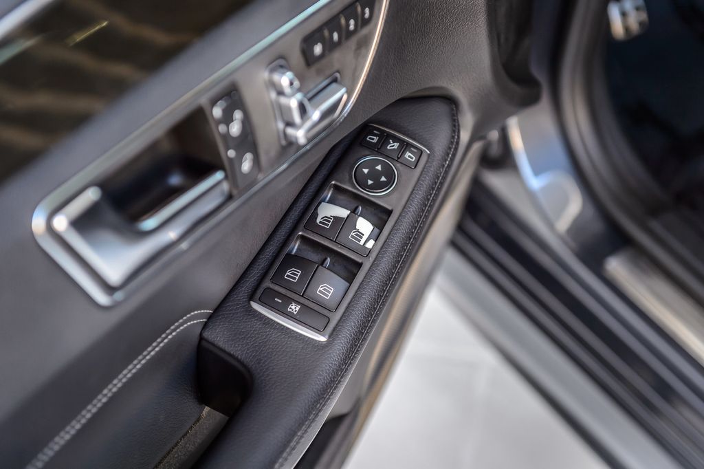 2015 Mercedes-Benz E-Class E350 SPORT - NAV - BACKUP CAM - VERY CLEAN - MUST SEE - 22959438 - 48