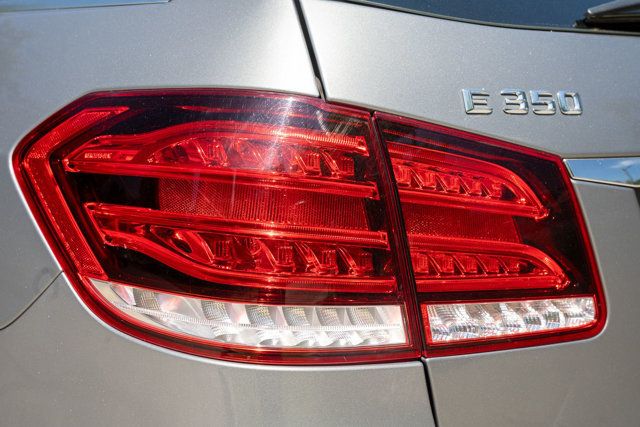 2015 Mercedes-Benz E-Class LocalTrade/4MATIC/Premium1Pkg/LightingPkg/ParkingAssistancePkg - 23028179 - 12