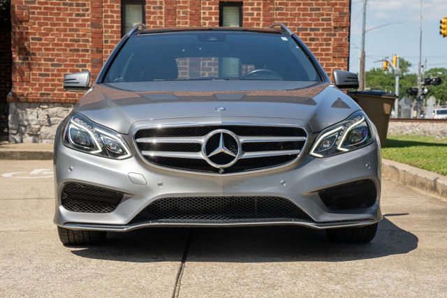 2015 Mercedes-Benz E-Class LocalTrade/4MATIC/Premium1Pkg/LightingPkg/ParkingAssistancePkg - 23028179 - 1