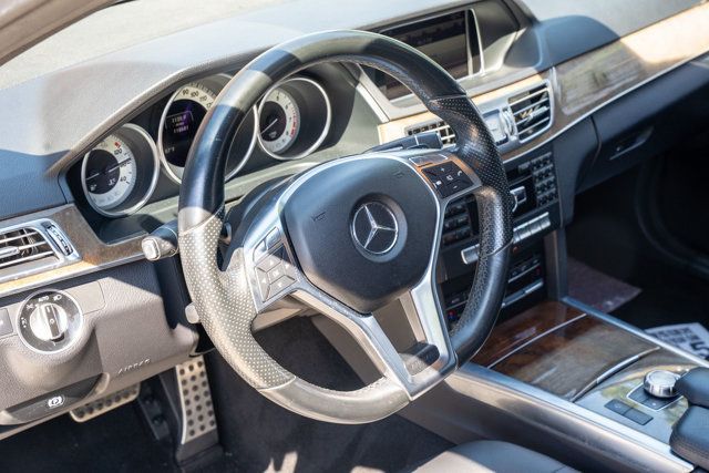 2015 Mercedes-Benz E-Class LocalTrade/4MATIC/Premium1Pkg/LightingPkg/ParkingAssistancePkg - 23028179 - 19