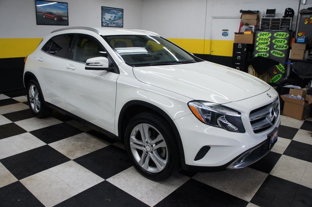 2015 Mercedes-Benz GLA 1-Owner, Great Shape - 23023715 - 10