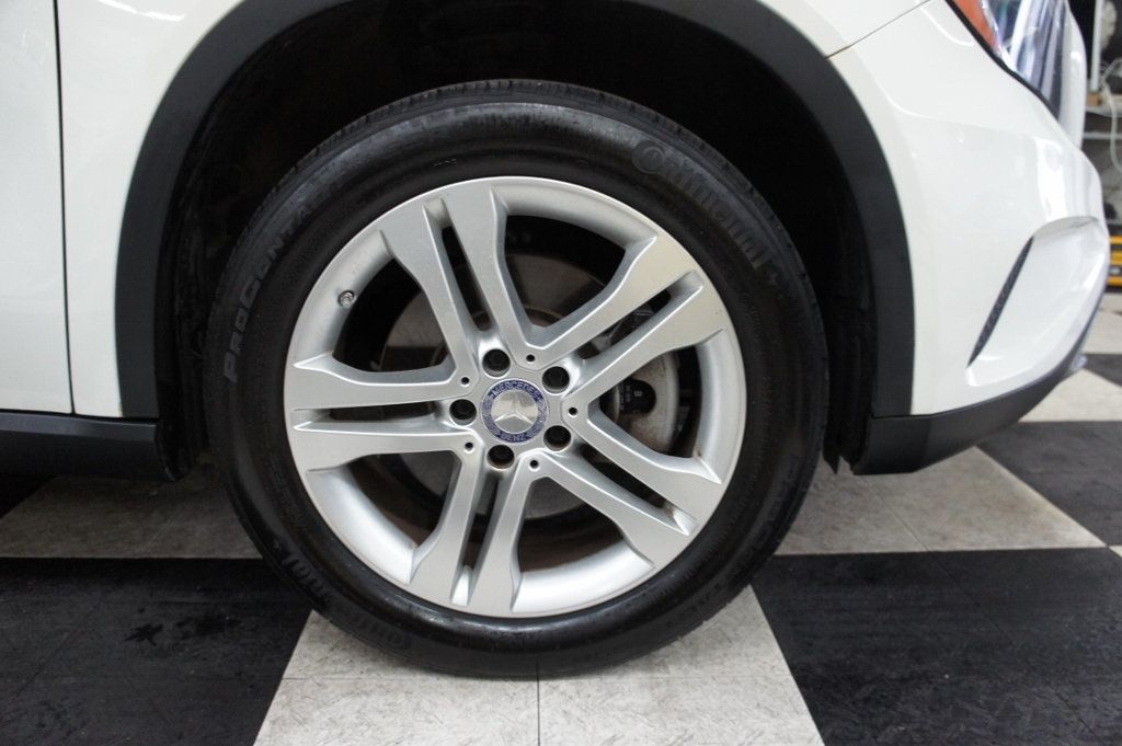 2015 Mercedes-Benz GLA 1-Owner, Great Shape - 23023715 - 11