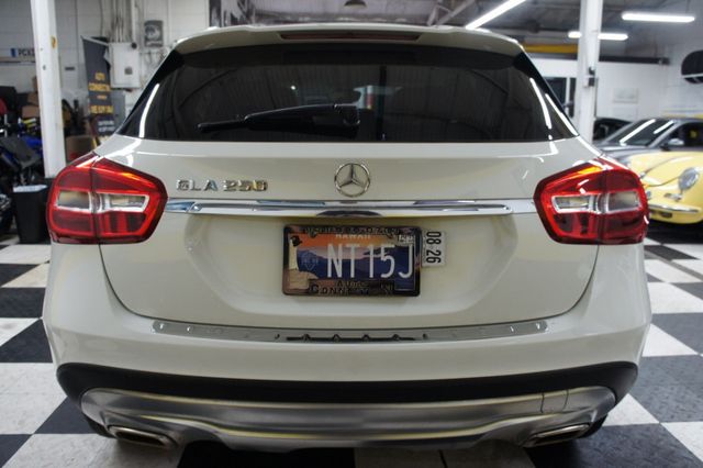 2015 Mercedes-Benz GLA 1-Owner, Great Shape - 23023715 - 15