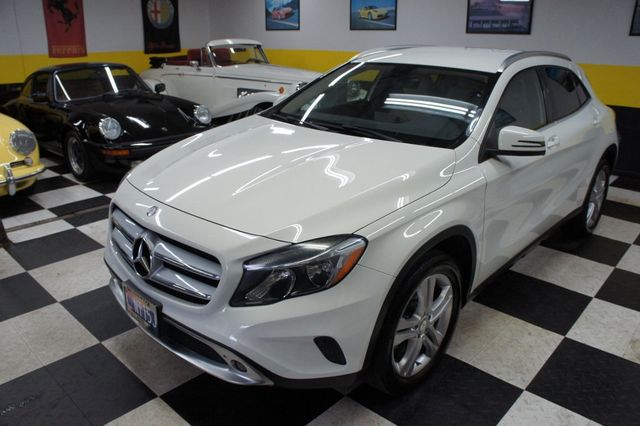 2015 Mercedes-Benz GLA 1-Owner, Great Shape - 23023715 - 19