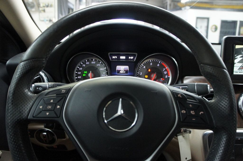 2015 Mercedes-Benz GLA 1-Owner, Great Shape - 23023715 - 29