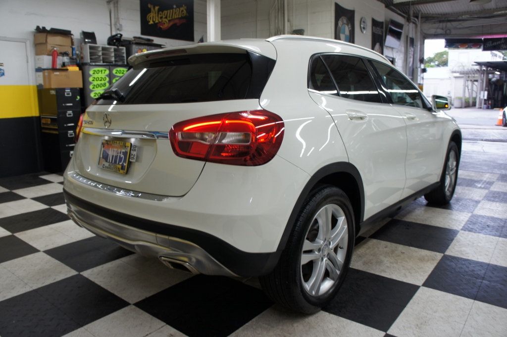 2015 Mercedes-Benz GLA 1-Owner, Great Shape - 23023715 - 35