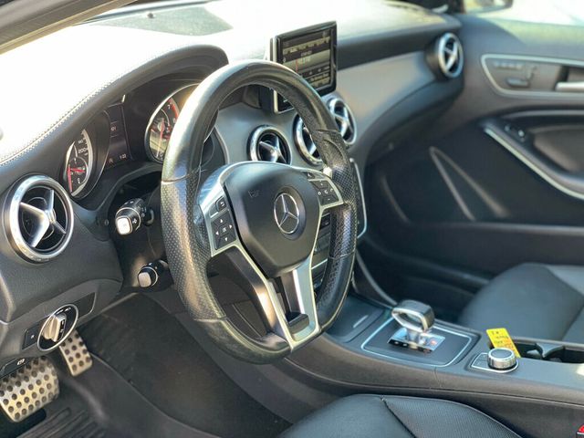 2015 Mercedes-Benz GLA 4MATIC 4dr GLA 45 AMG Low Miles! - 22954142 - 30