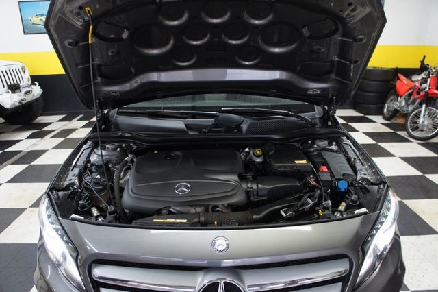 2015 Mercedes-Benz GLA Loaded, Sport Package, PANORAMA SUNROOF - 22900166 - 11